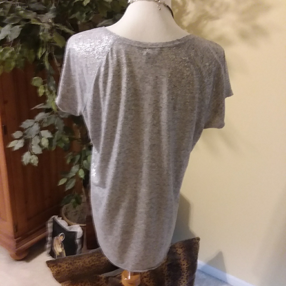 Top - Picture 2 of 2